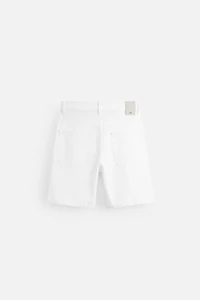 SHORT EN DENIM COUPE CLASSIQUE