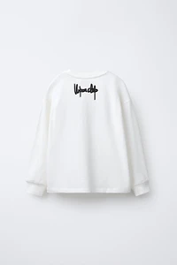 EMBOSSED TEXT T-SHIRT