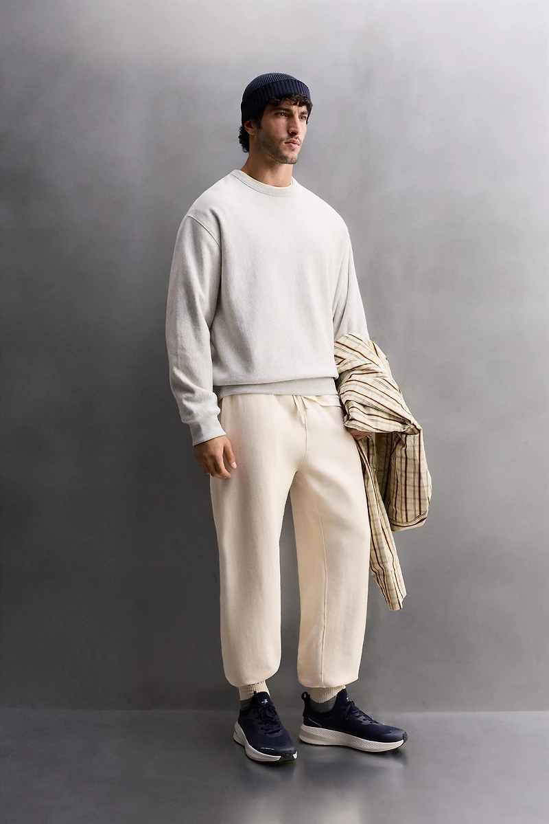 RELAXED FIT CREWNECK SWEATSHIRT