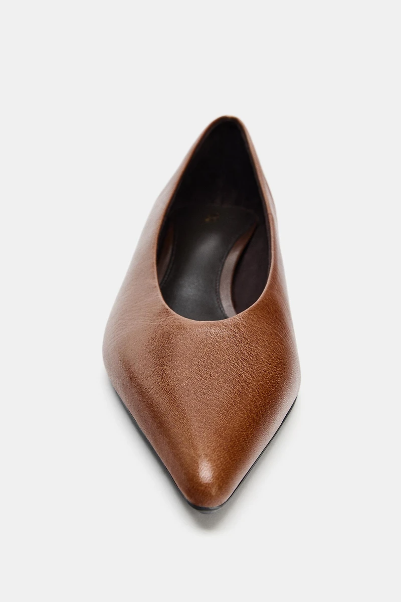 LEATHER KITTEN HEEL SHOES