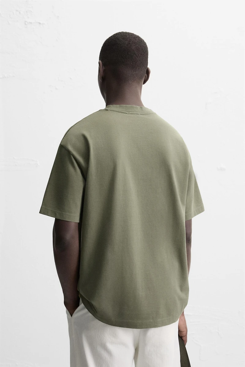 BASIC HEAVYWEIGHT T-SHIRT