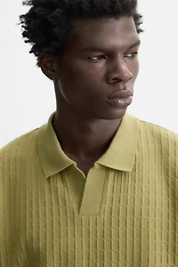 TEXTURED POLO