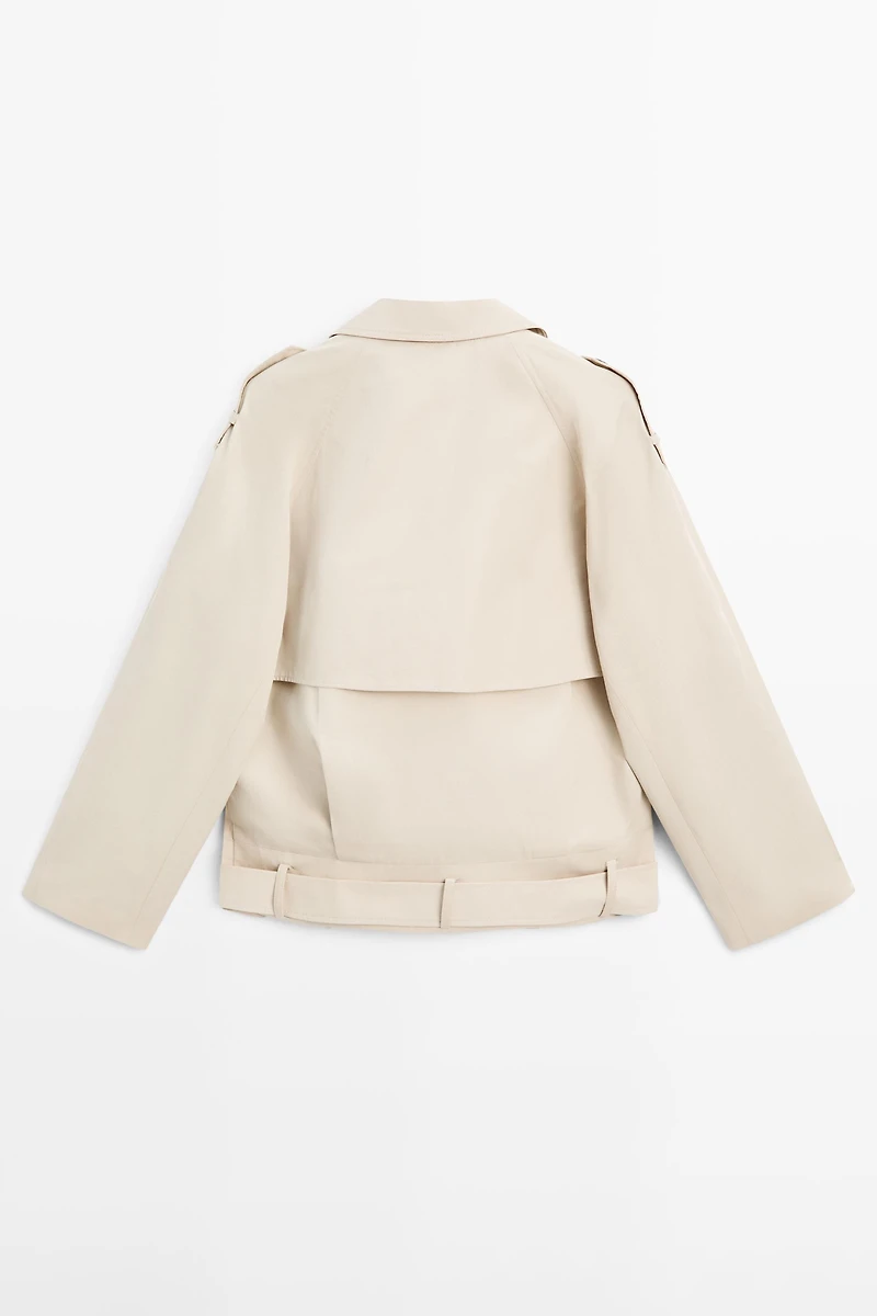 Short trench coat with belt detail