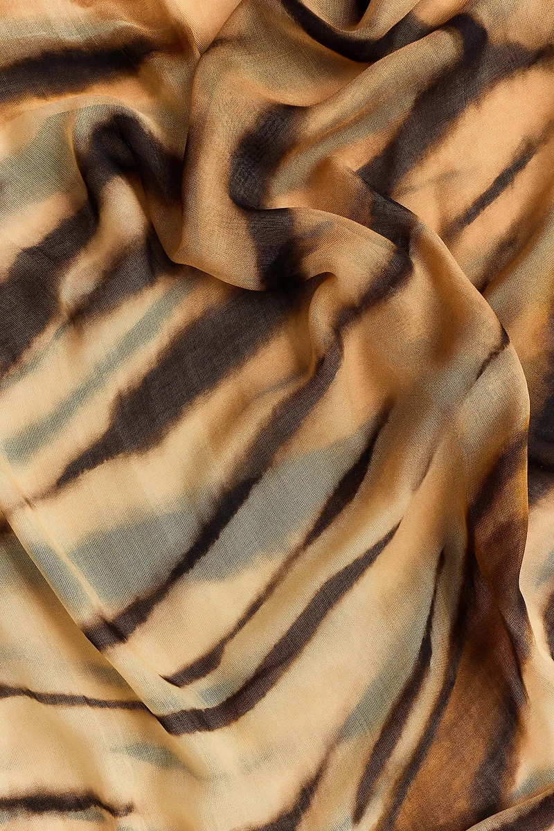 ANIMAL PRINT MODAL SILK SCARF