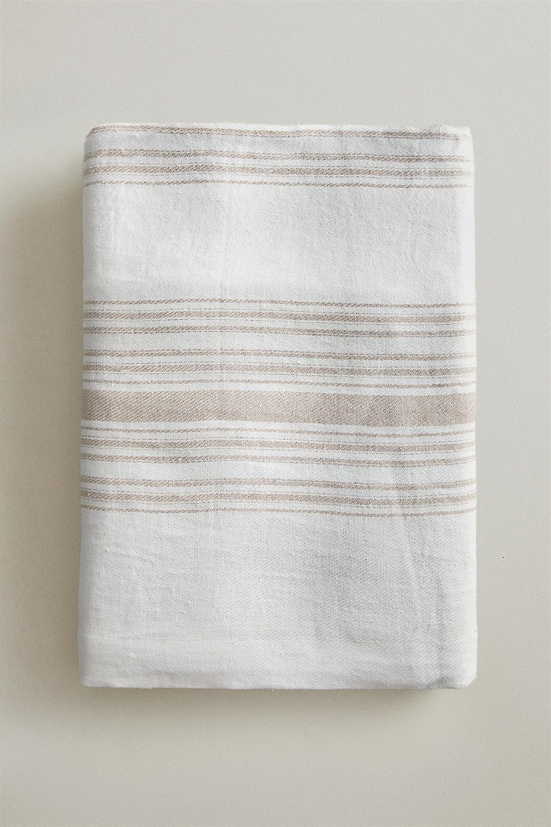 STRIPED LINEN BLANKET