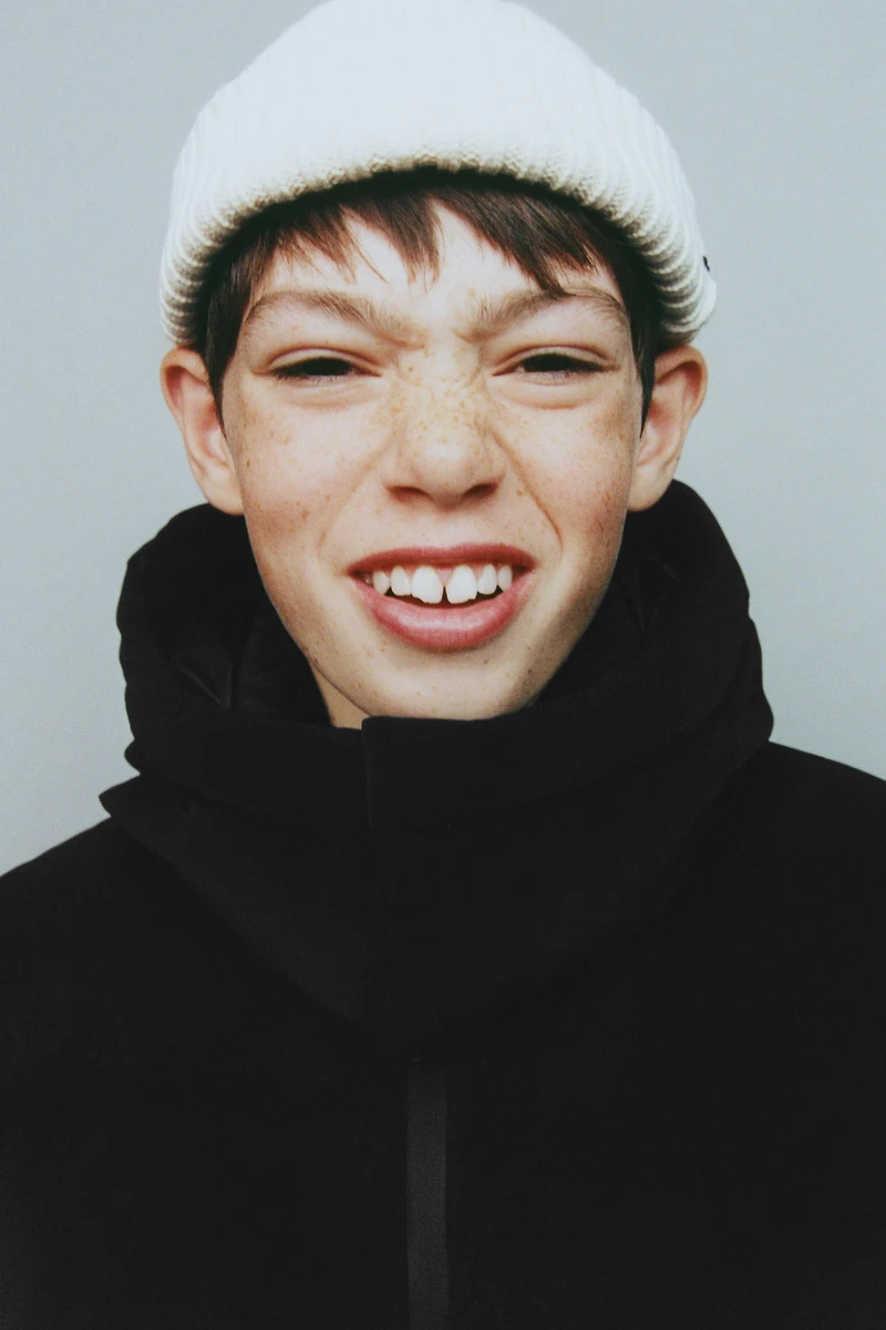 LONG QUILTED COAT WITH LABEL