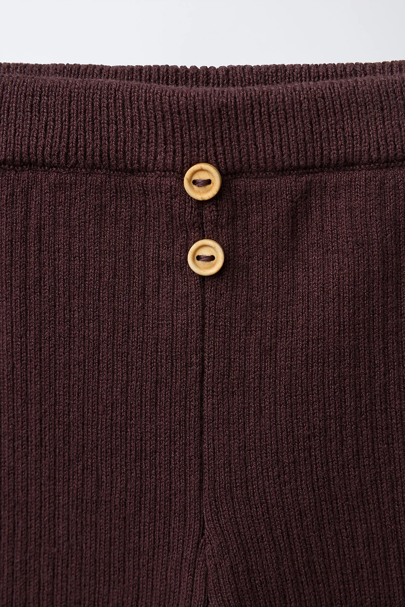 RIBBED LEGGINGS WITH BUTTONS