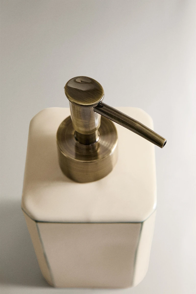 DISTRIBUTEUR SAVON OCTOGONAL