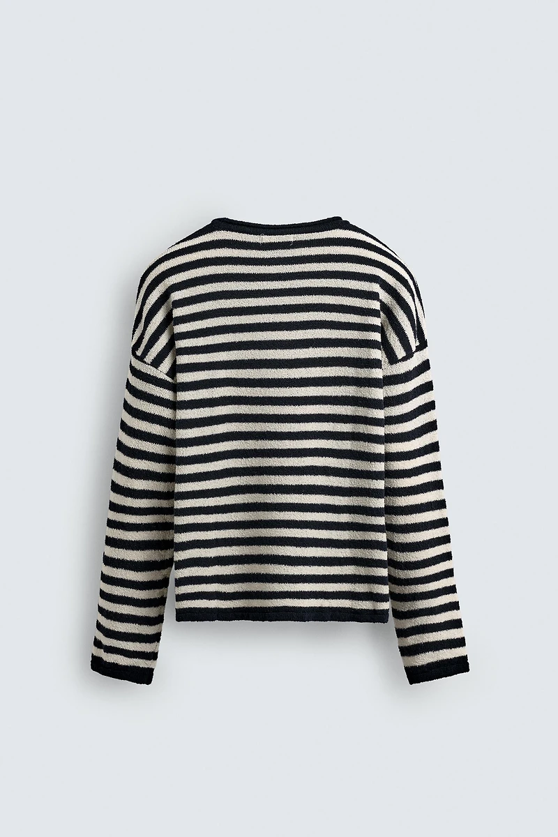 PULL LÉGER À RAYURES