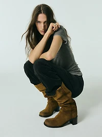 Short sleeve T-shirt with double trim