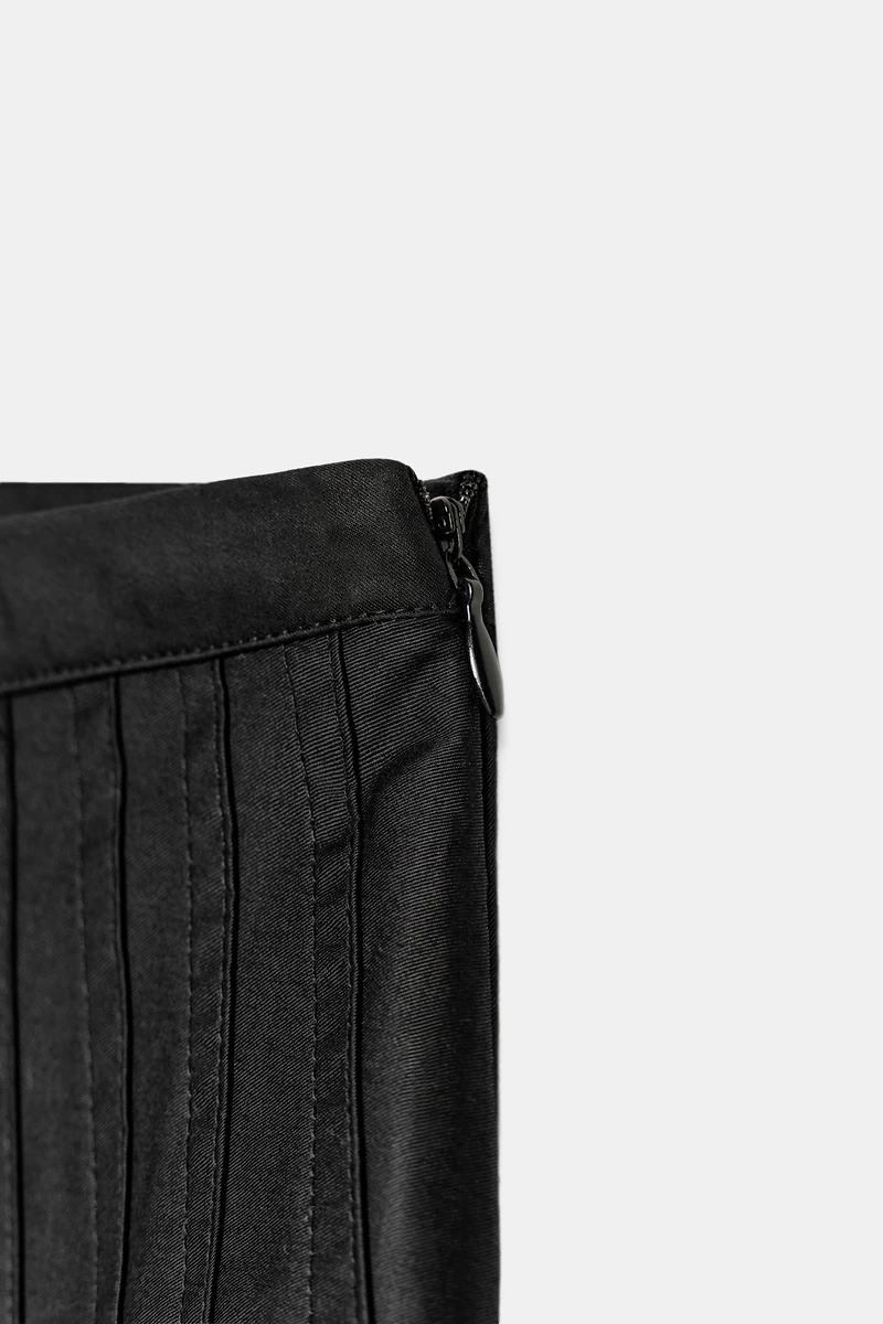 PLEATED MIDI SKIRT