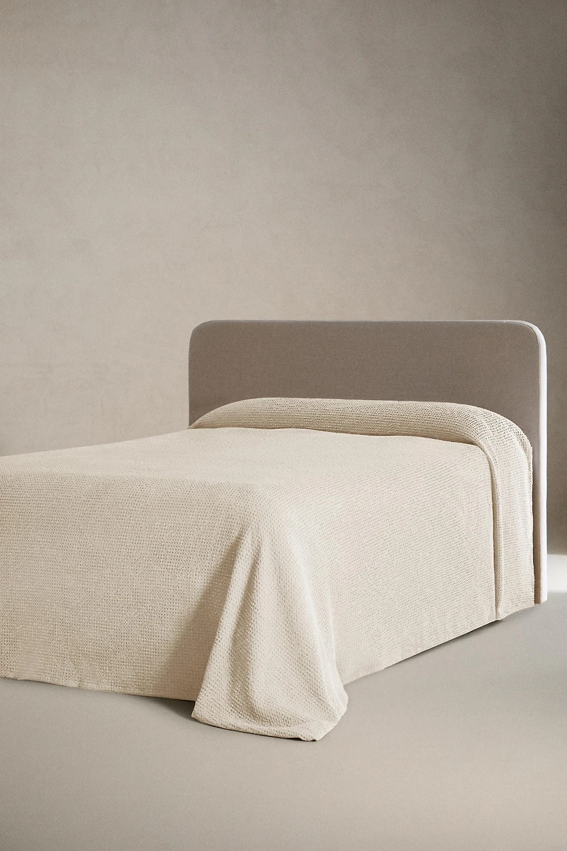 MINI WAFFLE BEDSPREAD