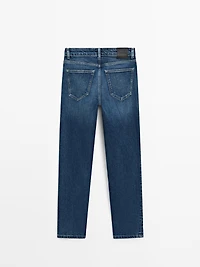 Mid-rise slim fit jeans