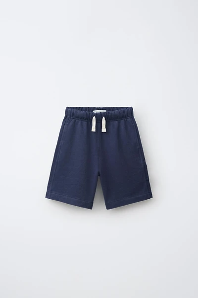 SHORT EN MOLLETON