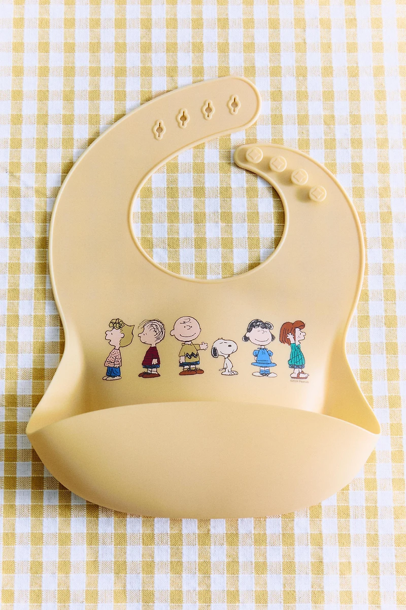 CHILDREN'S SILICONE PEANUTS™ BIB