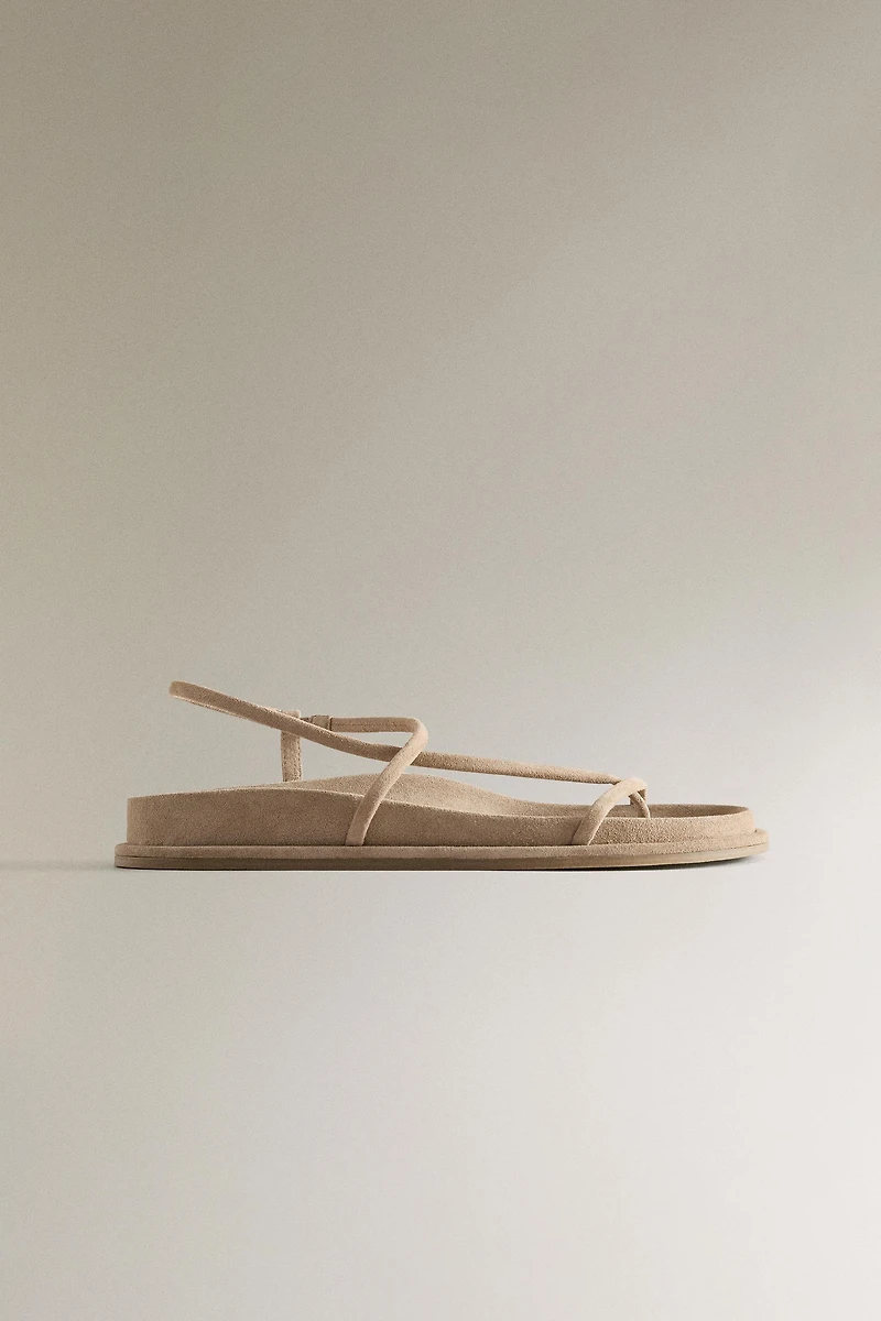 LEATHER SANDALS WITH STRAPS