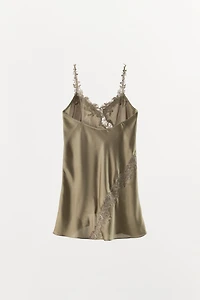 SATIN EFFECT LACE MINI DRESS