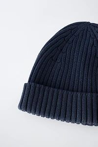 WASHED-EFFECT KNIT HAT