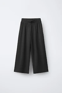 SOFT TOUCH WIDE LEG PANTS