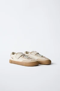 BAREFOOT SNEAKERS