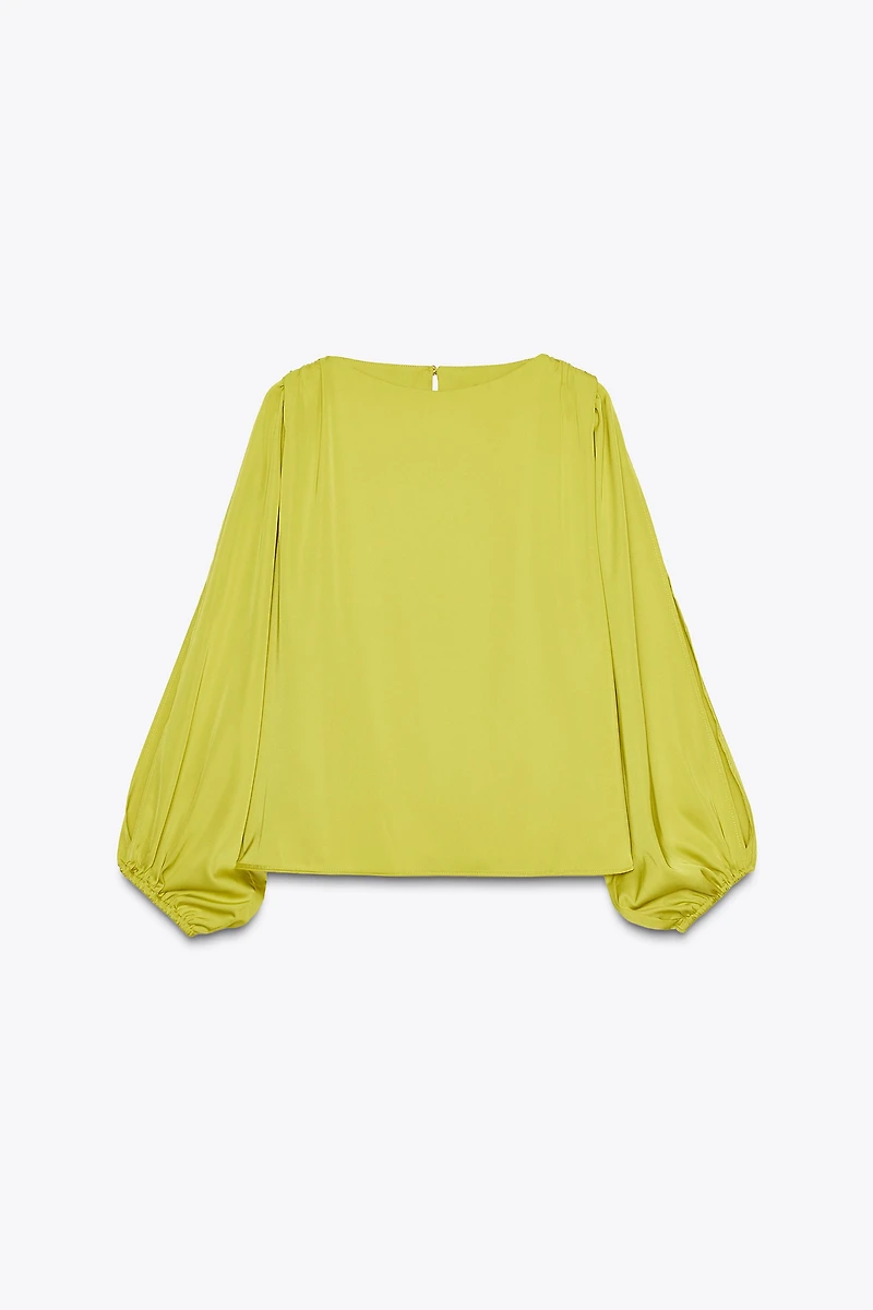 SATIN EFFECT CUTOUT SLEEVE TOP