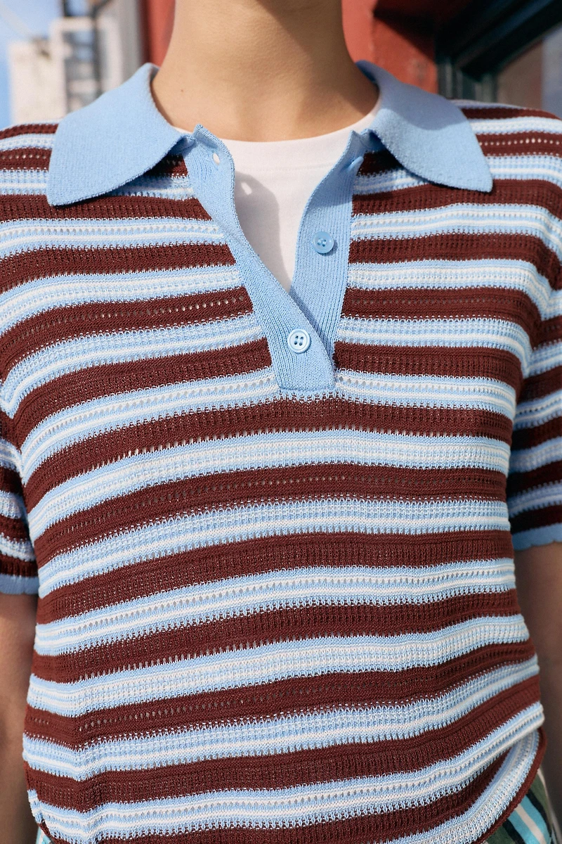 POLO EN MAILLE À RAYURES