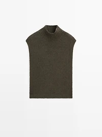 Sleeveless high neck sweater
