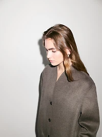 Manteau à col montant en laine mélangée