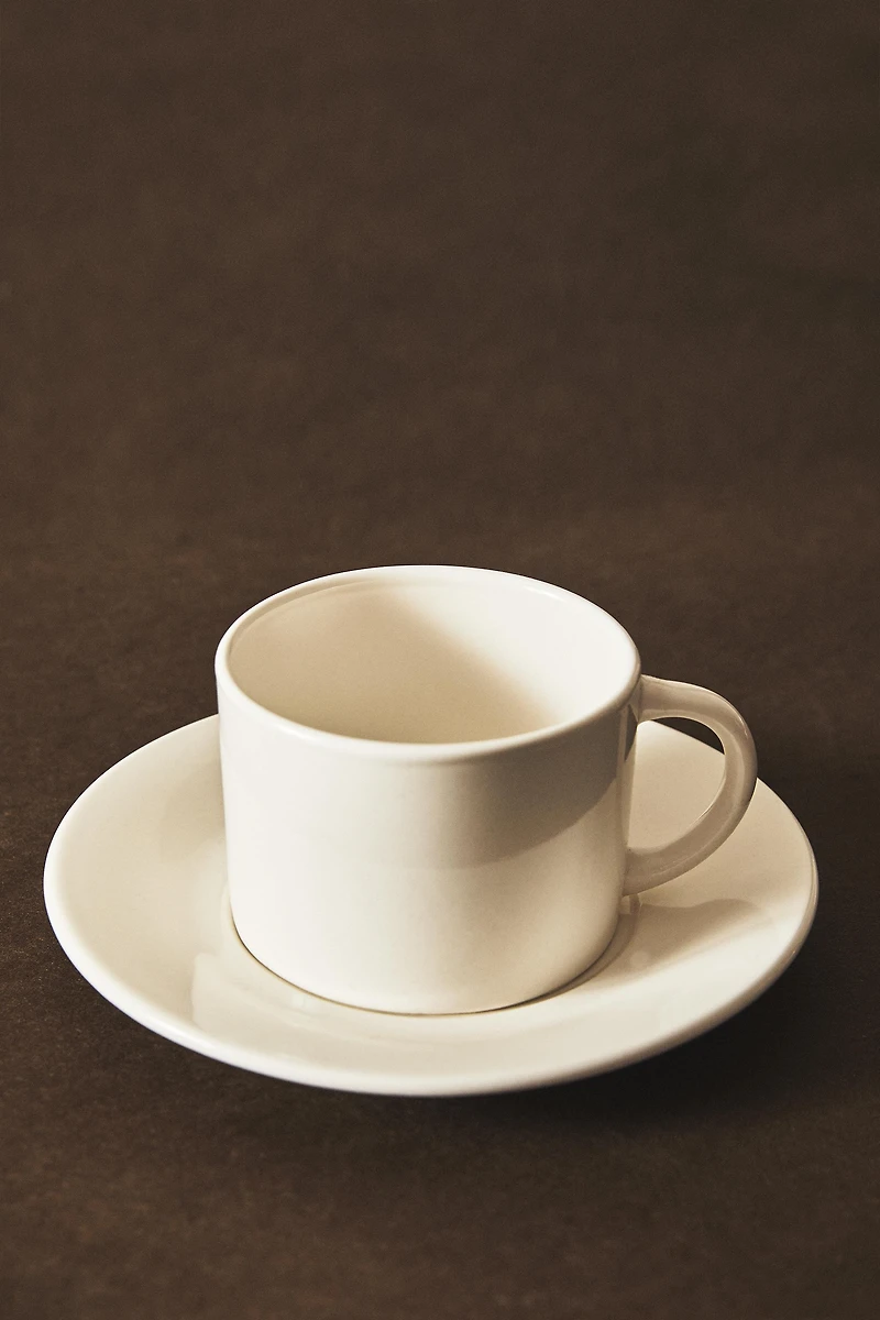 STONEWARE TEACUP