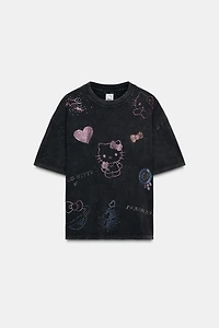 HELLO KITTY © 2025 SANRIO T-SHIRT