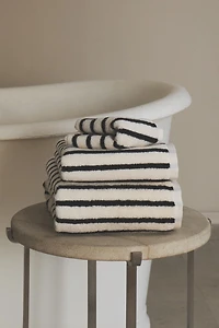 TWO-TONE STRIPED BATH TOWEL