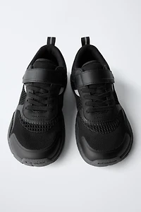 BAREFOOT SNEAKERS