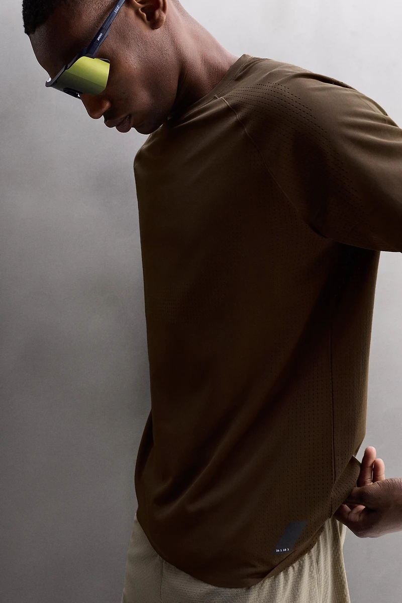 OPEN KNIT STRUCTURE T-SHIRT