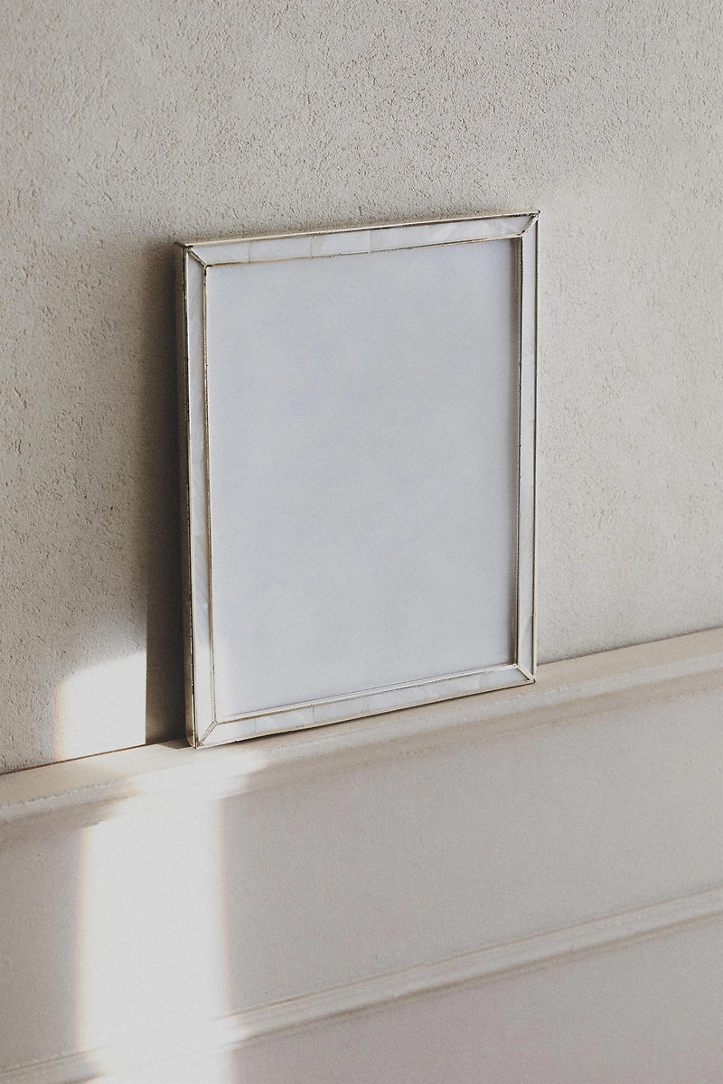 FINE-EDGE MOTHER-OF-PEARL PICTURE FRAME