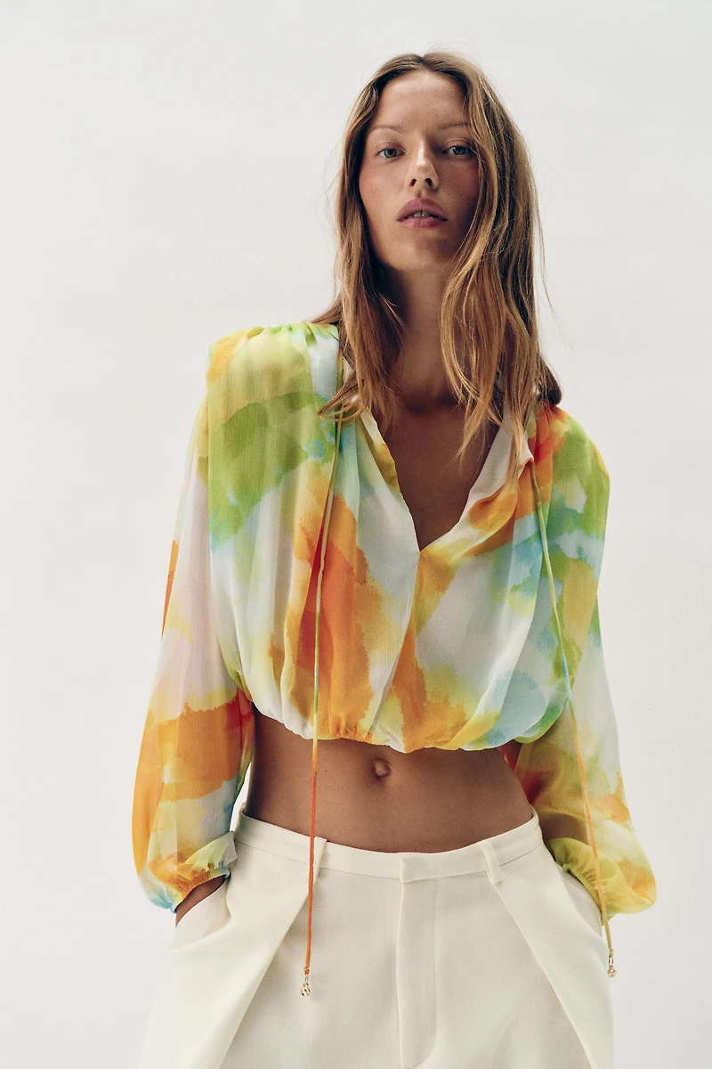 BLOUSE COURTE IMPRIMÉE