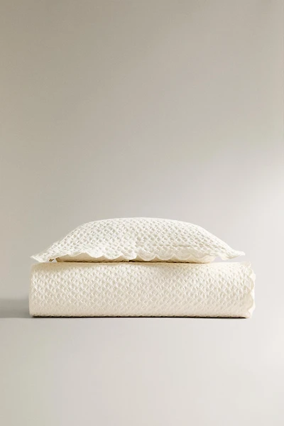 CHILDREN'S MINI WAFFLE-KNIT BEDSPREAD