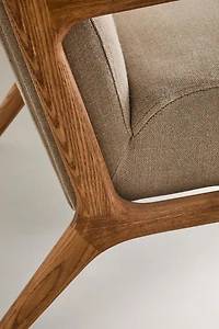 ASH WOOD LINEN ACCENT CHAIR