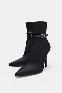 BUCKLE HEELED ANKLE BOOTS