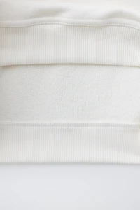 CONTRAST RIB NECK SWEATSHIRT
