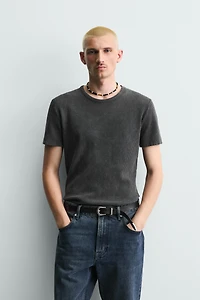 T-SHIRT EN MAILLE SLIM STRUCTURÉE