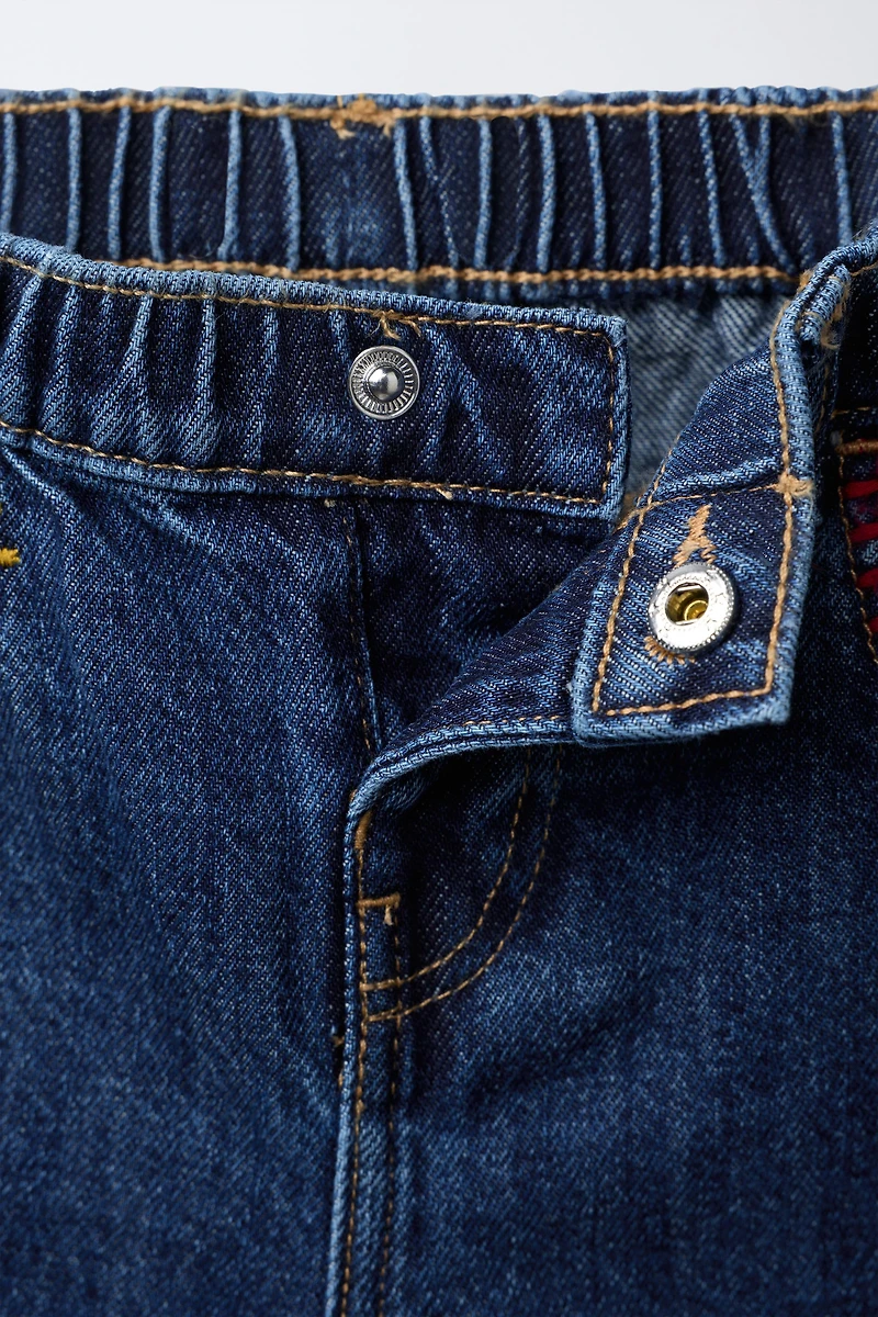 CONTRAST EMBROIDERED CULOTTE JEANS