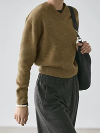 Wool V-neck knit sweater