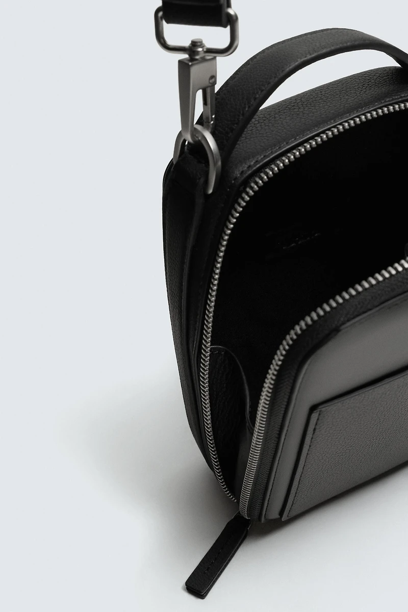 TEXTURED VERTICAL CROSSBODY BAG