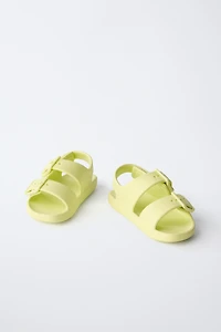 RUBBERIZED BUCKLED SANDALS