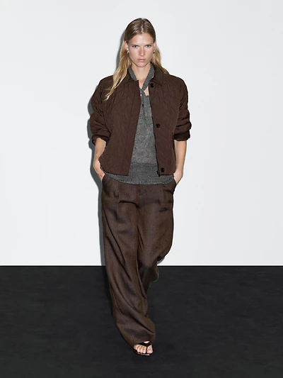 Short lightweight jacket with corduroy detail