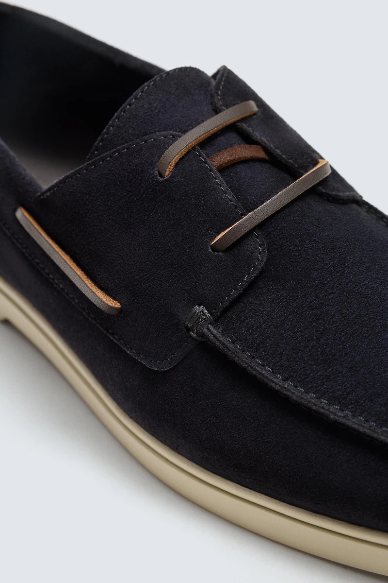 CASUAL LEATHER DECK SHOES