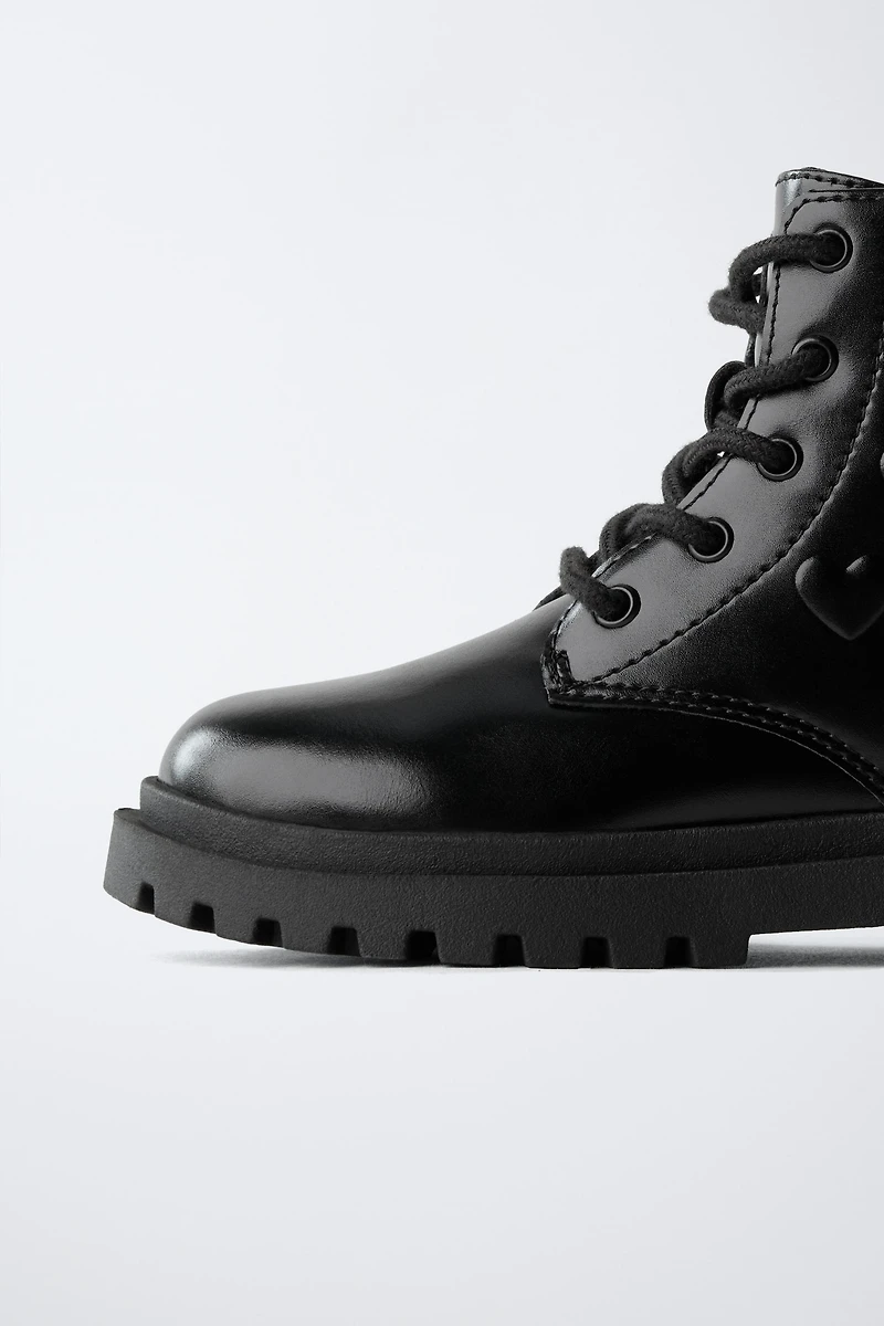 HEART BOOTS