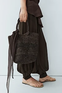 Fluid linen blend crossover kimono