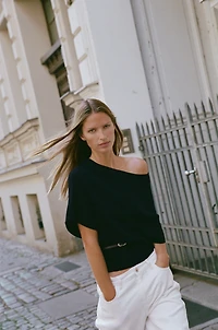 TOP EN MAILLE À CEINTURE