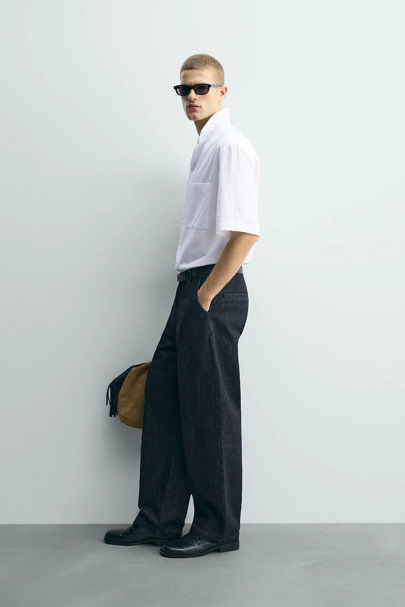 TEXTURED POCKET SHIRT